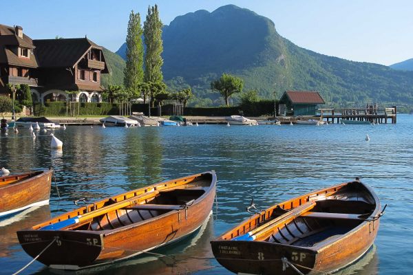 Boats on the Annecy lake