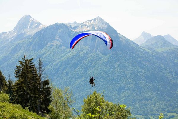 Paraglider Haute Savoie
