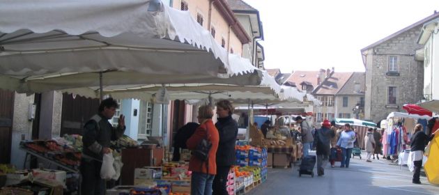 Marché en Haute Savoie